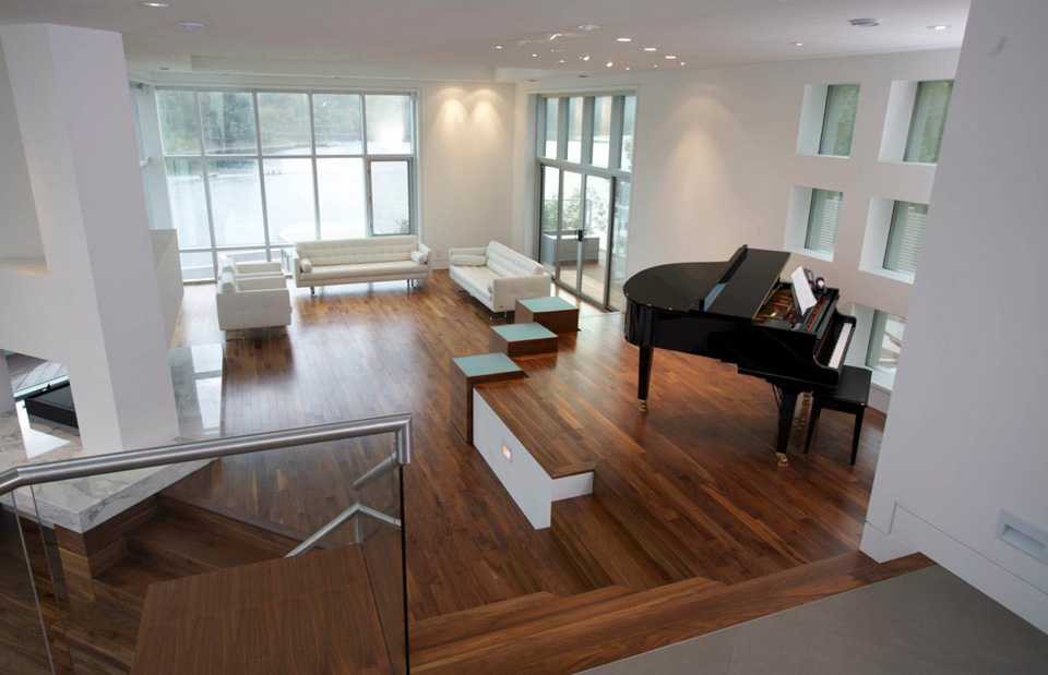 Grand Piano